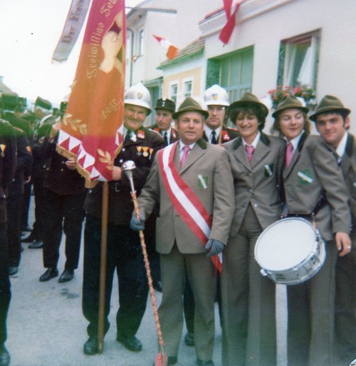 unbekannt vorm 12er